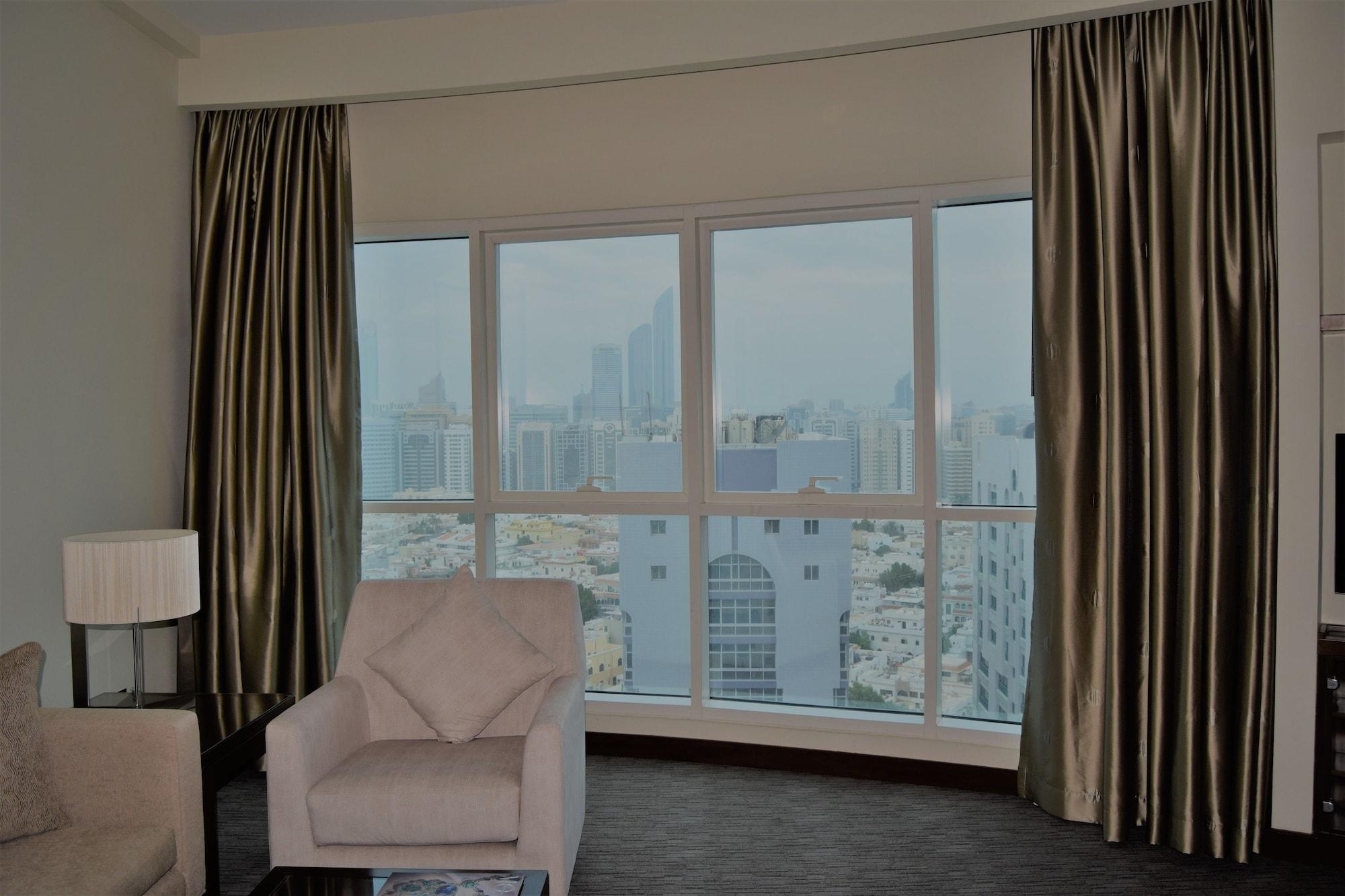 Grand Millennium Al Wahda Hotel And Executive Apartments 阿布扎比 外观 照片